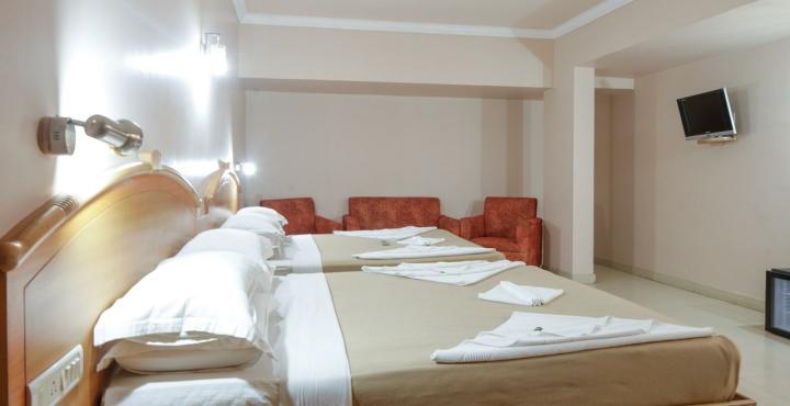 Oyo 15781 Shree Adiga Residency Hotell Bangalore Eksteriør bilde
